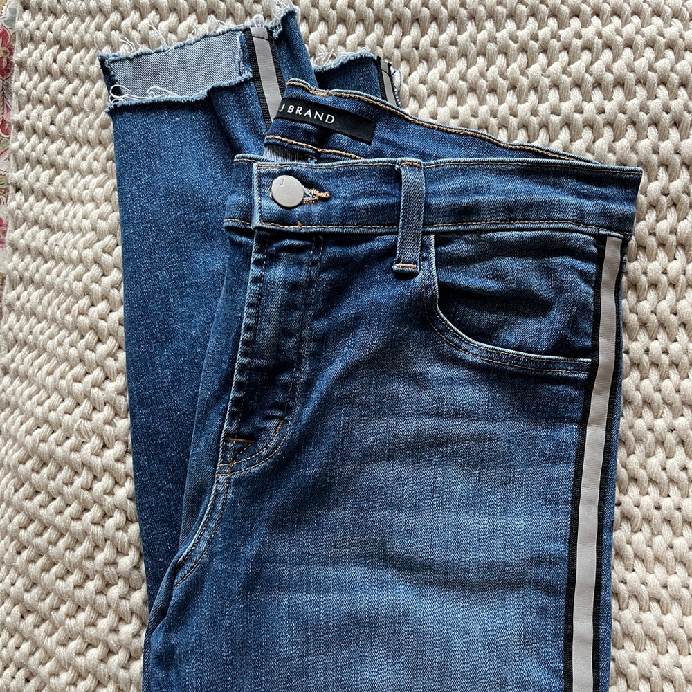 J Brand Reflect Stripe Step Hem Jeans Size 29